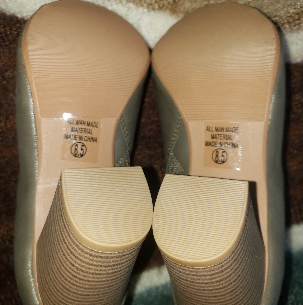 Open Toe Heel Booties - Picture 4 of 4